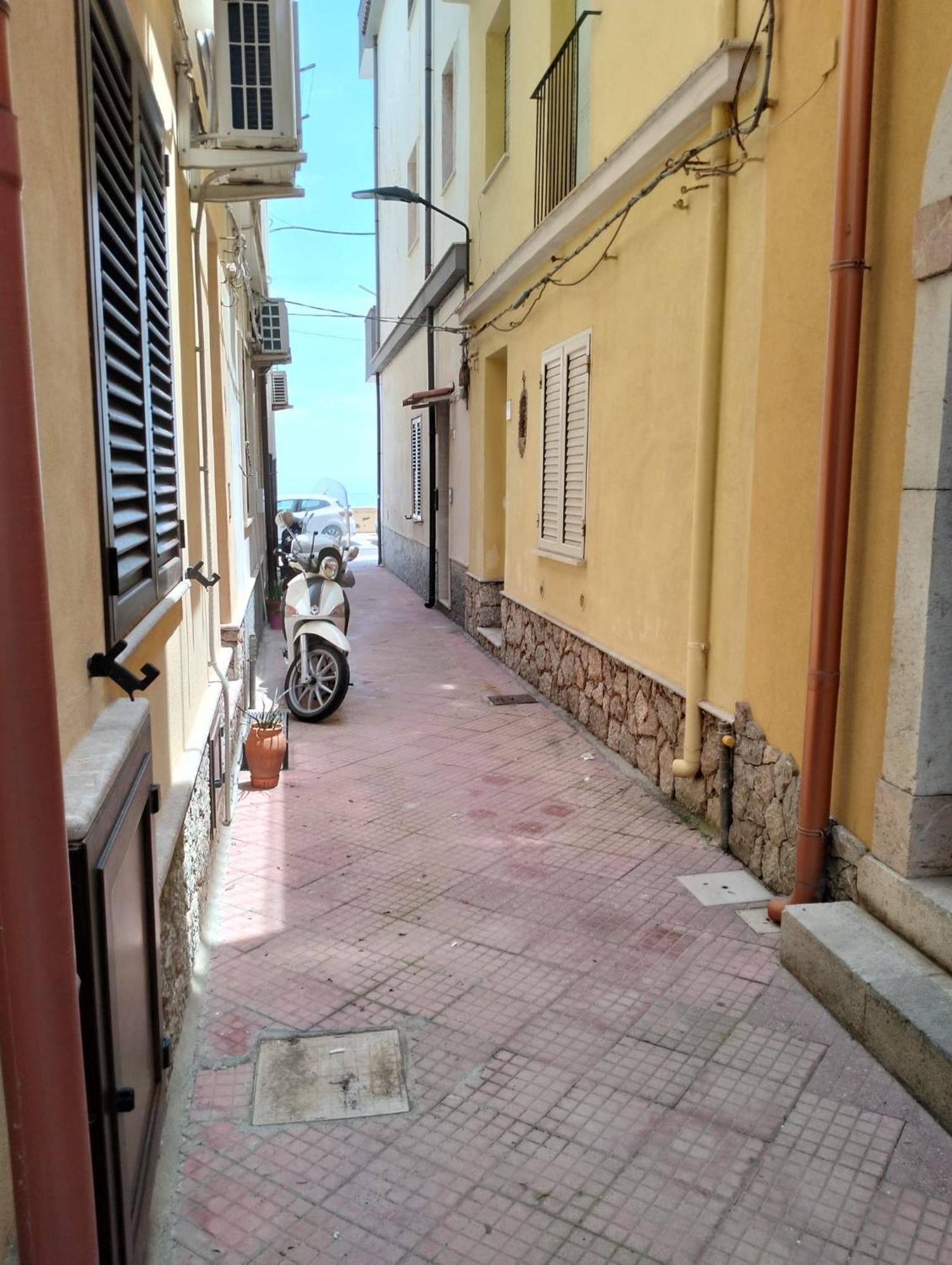 Essenze Di Sicilia Apartment - Letojanni Taormina Ngoại thất bức ảnh