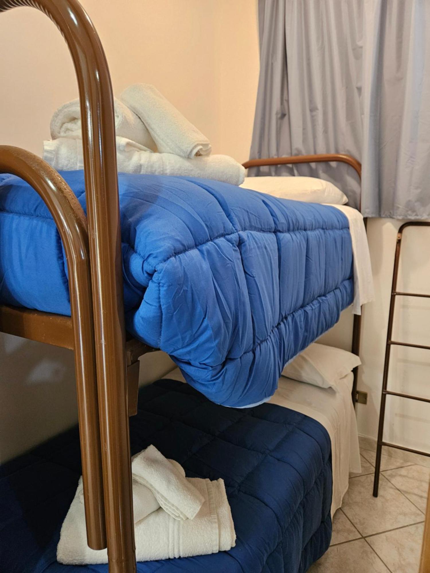 Essenze Di Sicilia Apartment - Letojanni Taormina Ngoại thất bức ảnh