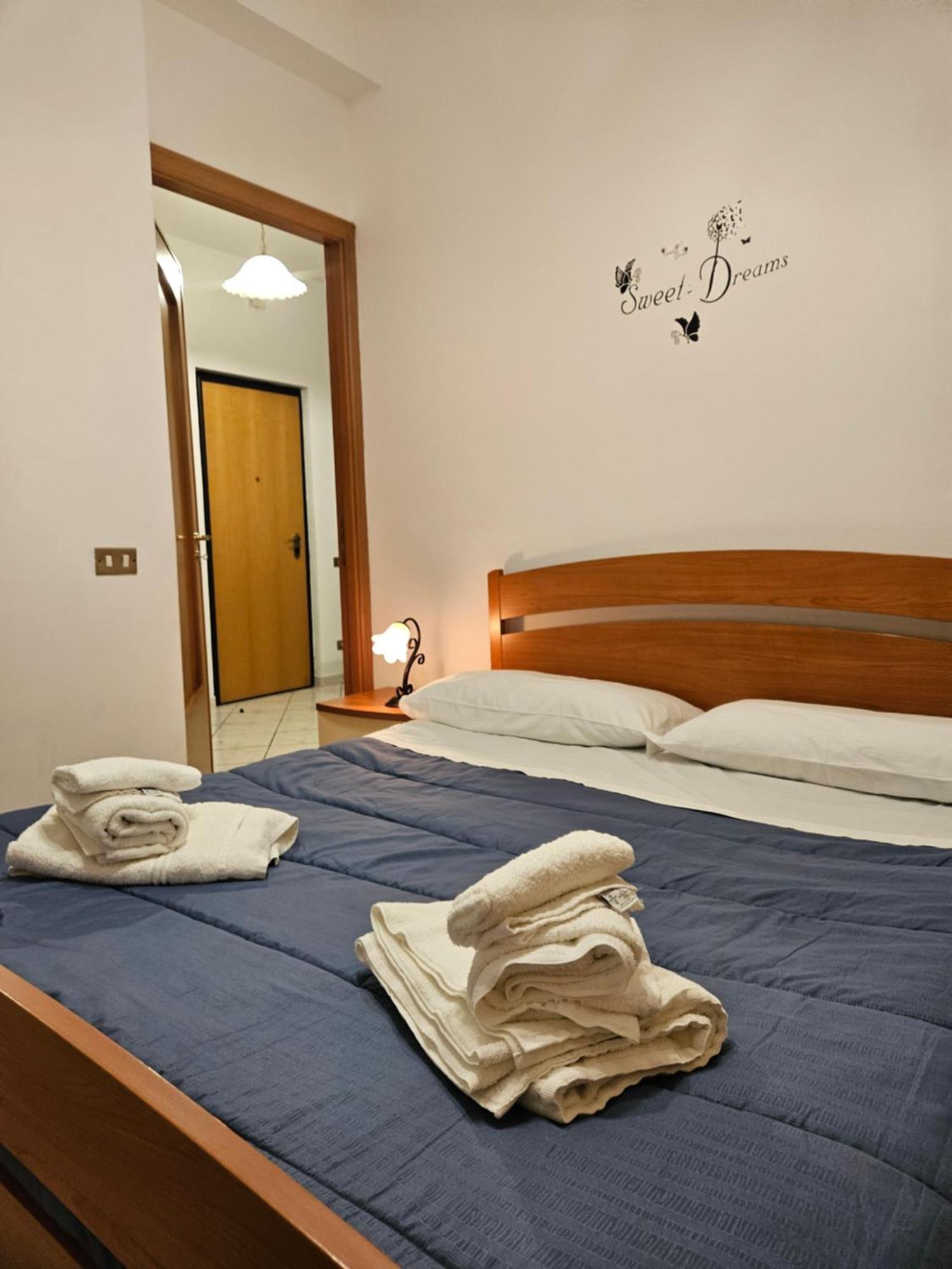 Essenze Di Sicilia Apartment - Letojanni Taormina Ngoại thất bức ảnh